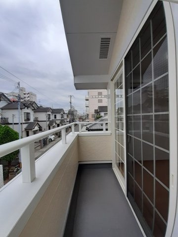 イーストⅡのバルコニー