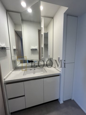 【独立洗面台】 | ジオタワー新町 | ジオタワー新町　三面鏡独立洗面台