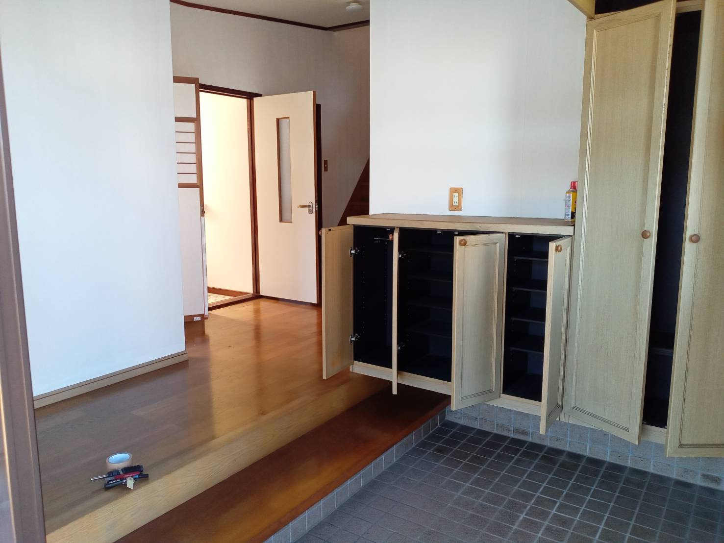 鯖江市川島町貸家の収納