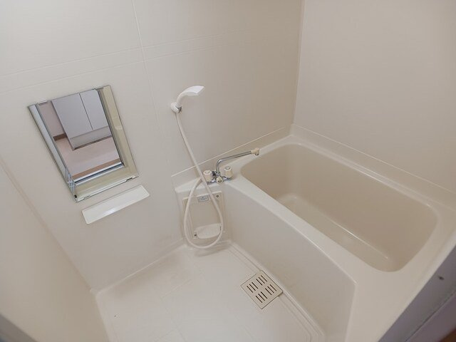 フロンティアⅡの浴室