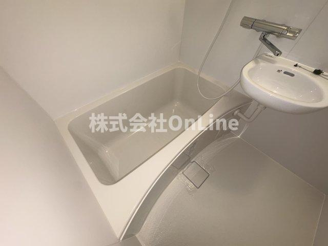 クリエイトパート1の浴室