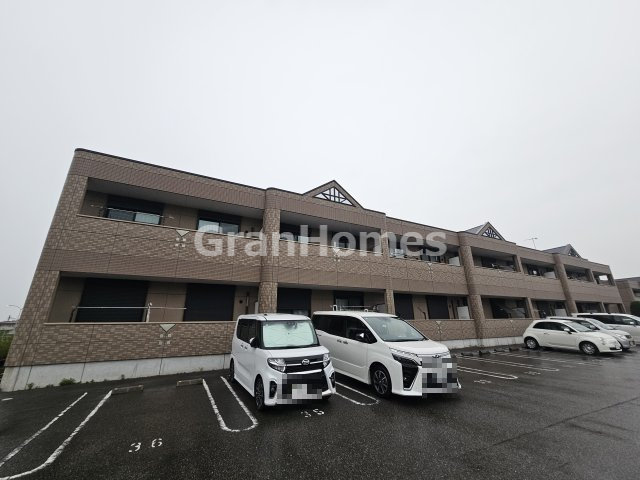 Ｗｅｓｔ Ｈｉｌｌｓ 弐番館の外観