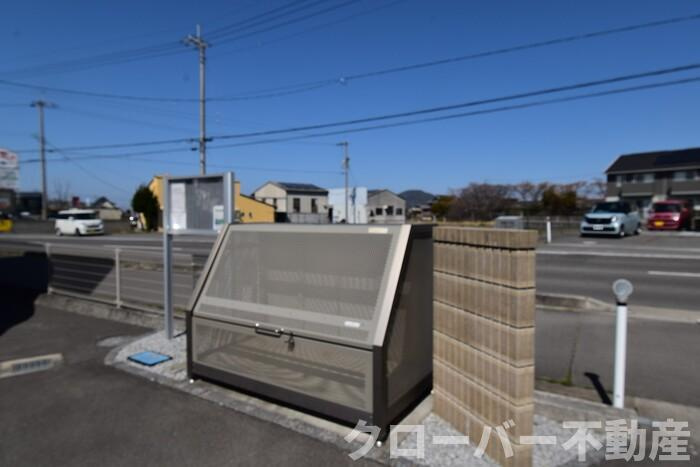 サンセジュール A棟|ゴミ置場