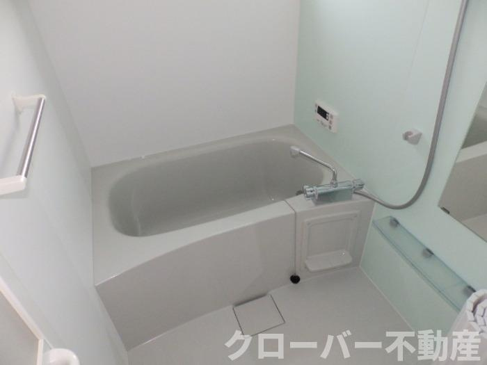 サンセジュール A棟の浴室|浴室