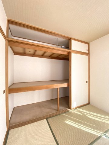 セザール宮の森の収納