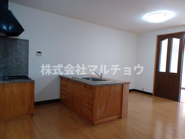 南城ハイツのキッチン|オープンキッチンです