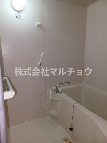 南城ハイツの浴室|コンパクトで使いやすいお風呂です
