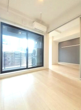 グラン　ヒルズ　西新宿