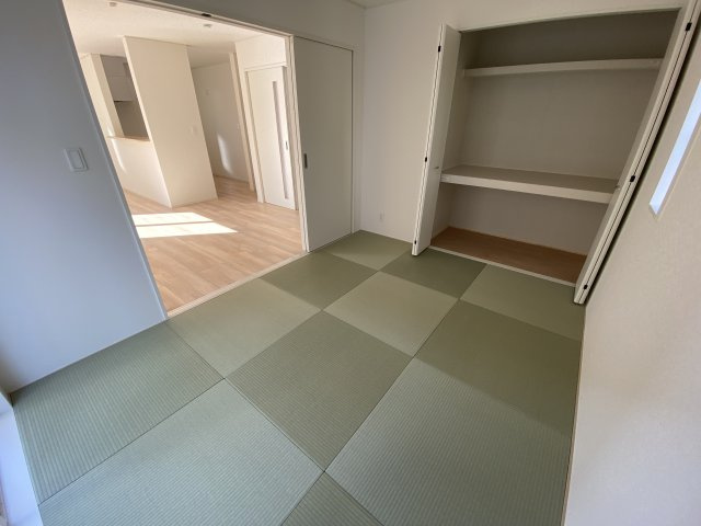 【いわき市泉玉露第5　全2棟／2号棟】※必ずもらえる選べるキャンペーン実施中♪の和室|■□■和室の写真です■□■　
ご家族のお昼寝スペースとしても活躍しそうです。