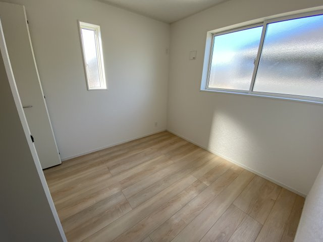 【いわき市泉玉露第5　全2棟／2号棟】※必ずもらえる選べるキャンペーン実施中♪の洋室|■□■居室の写真です■□■　
使い勝手の良い間取りなので、ご家族の状況の変化にも耐えられますね。