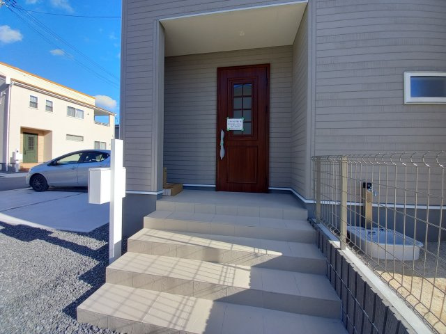 【いわき市自由ケ丘２期】全２棟／2号棟　■住宅ローンに不安がある方は不動産プラスまで■の前面道路含む現地写真|同施工◆現地写真です◆
休日は家族みんなで夢のマイホーム探しに出かけてみませんか！（＾＾）♪
お問い合わせは不動産プラスまで☆


