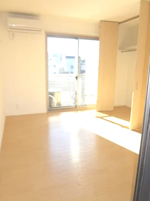 高見シャーメゾンの居間・リビング