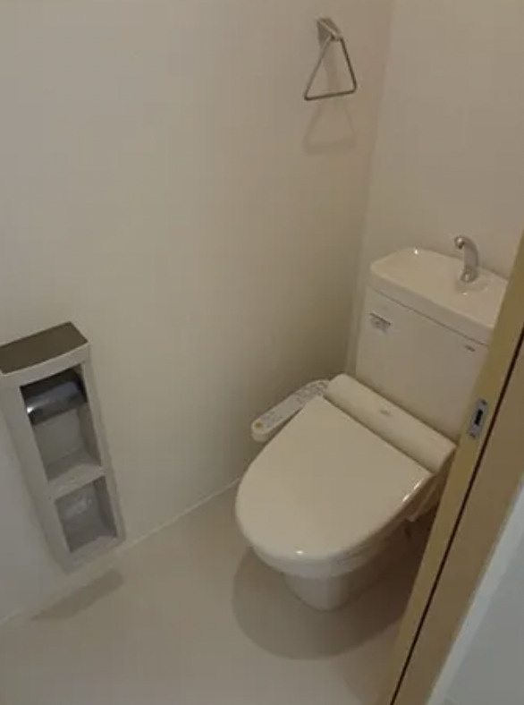 高見シャーメゾンのトイレ