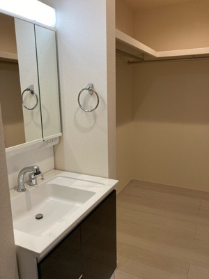 【洗面所】 | リーブルガーデン生野区田島３丁目 | 洗面