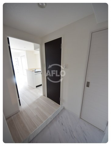 GAUDIの玄関|GAUDI（ガウディ）　玄関