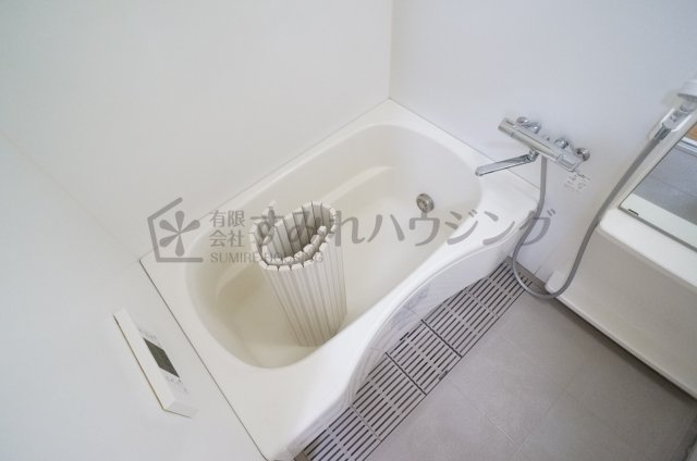 ベルフォーレ中野の浴室