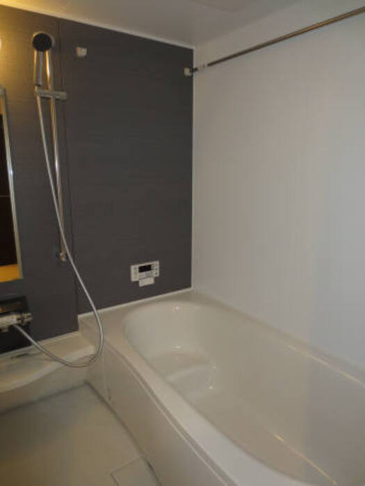 熊本市南区御幸西２丁目のアパートの浴室