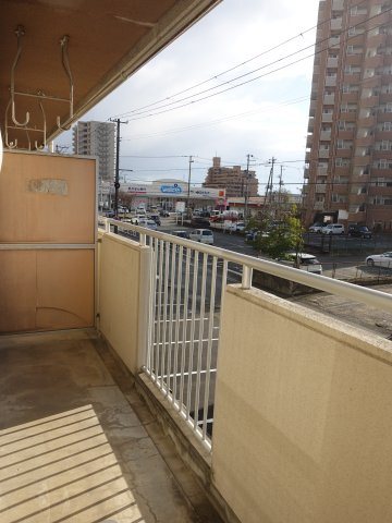 新潟昭和ビル（駅南）のバルコニー