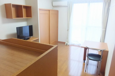 【寝室】 | レオパレスリベルテ | 落ち着いて過ごせるお部屋なので、寝室にいかがでしょうか