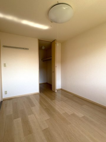 ジェニアル西谷の内装