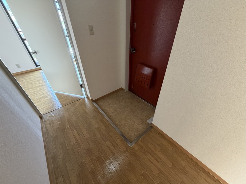 第一柏木ハイツの玄関