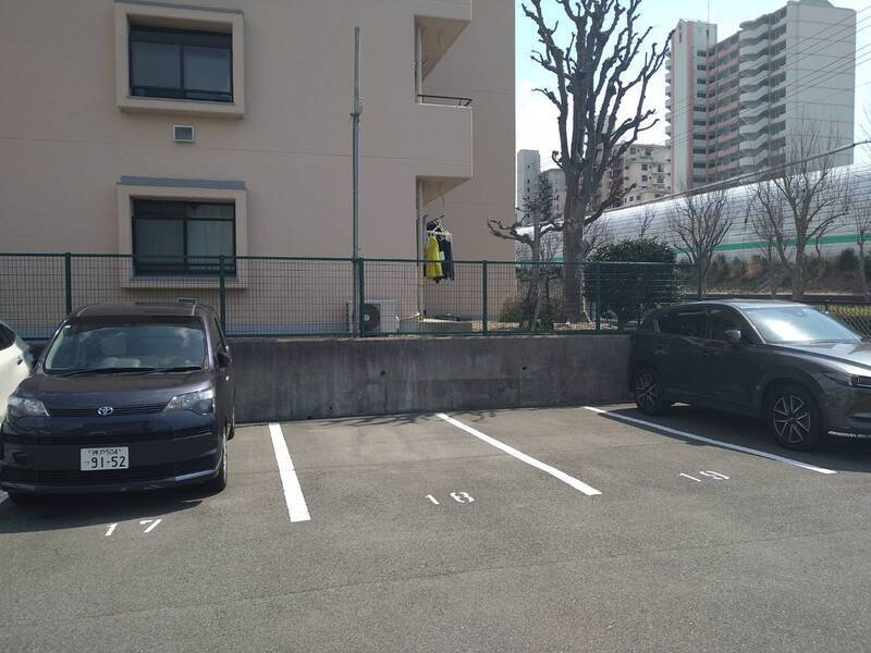 第一柏木ハイツの駐車場