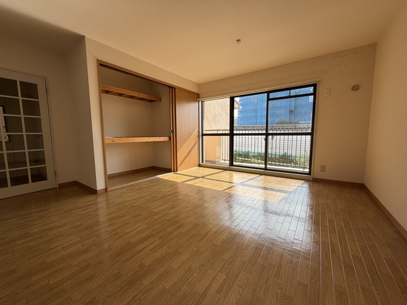 第一柏木ハイツの居間・リビング