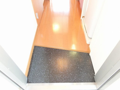 【玄関】 | レオパレスユータス | 毎日通る玄関はこちらです