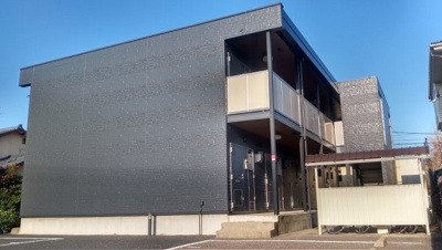 【外観】 | レオパレスいずみ | 2022年12月に外壁塗装いたしました。