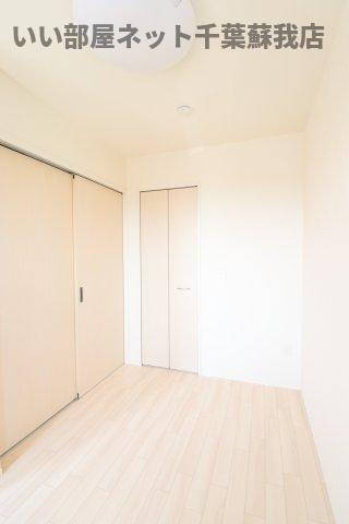 セレーノアキの寝室|落ち着いて過ごせるお部屋なので、寝室にいかがでしょうか