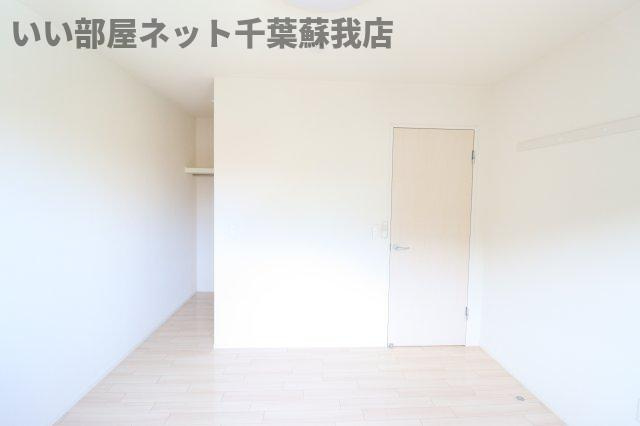 セレーノアキの洋室|明るい洋室です