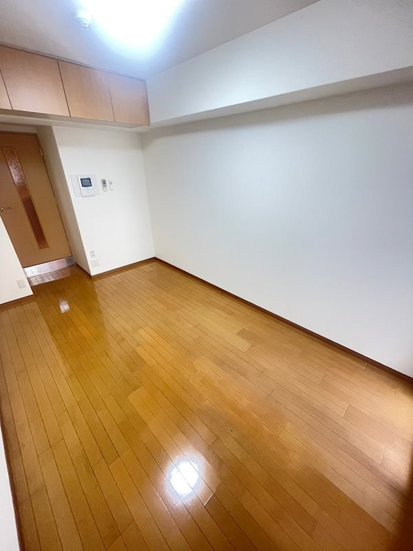 エステムコート新神戸エリタージュの居間・リビング