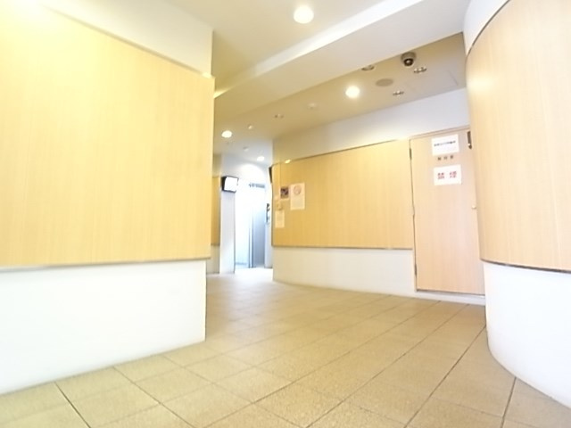 エステムコート新神戸エリタージュのロビー