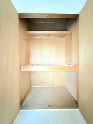 グランド・パレスジュイレーの収納