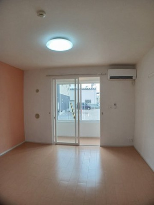 【居間・リビング】 | セリシールⅡ | ゆったり過ごせるリビングです