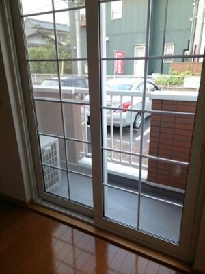 【バルコニー】 | クレメントＡ | お洗濯にも便利なバルコニー付き