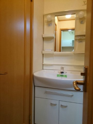 【洗面所】 | クレメントＡ | 洗面所です