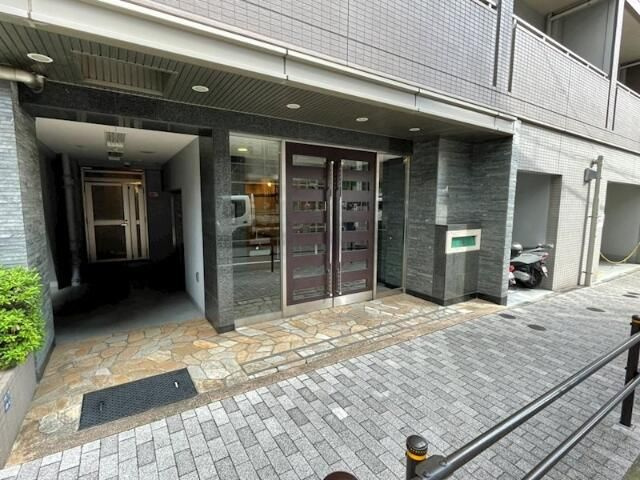 日神デュオステージ板橋のエントランス