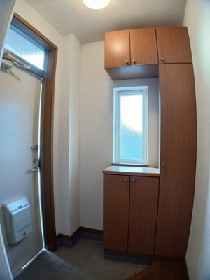 【玄関】 | アーバンハウスⅡ | ゆったりとした玄関です