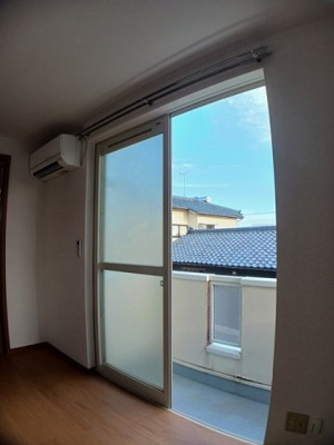 【バルコニー】 | アーバンハウスⅡ | 落ち着いた時間を過ごせるバルコニーです