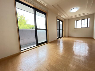 【居間・リビング】 | ルミナスヴィラｆ | リビング