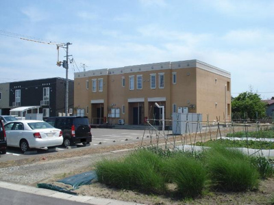 【外観】 | ピースフル | 外観写真（昼）