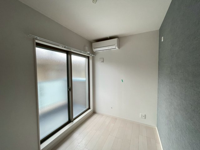 DEAR KINDAI ( 近畿大学 一人暮らし )の洋室