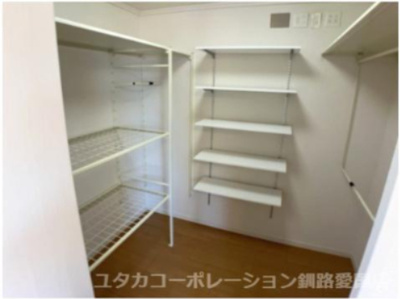 【収納】 | 釧路町昆布森1丁目25-1売家 | ウォークインクローゼットがあると使い心地が変わりますね♪