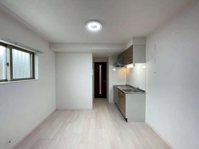 DEAR KINDAI ( 近畿大学 一人暮らし )の居間・リビング