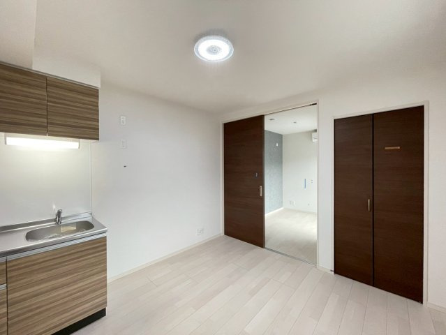 DEAR KINDAI ( 近畿大学 一人暮らし )の居間・リビング