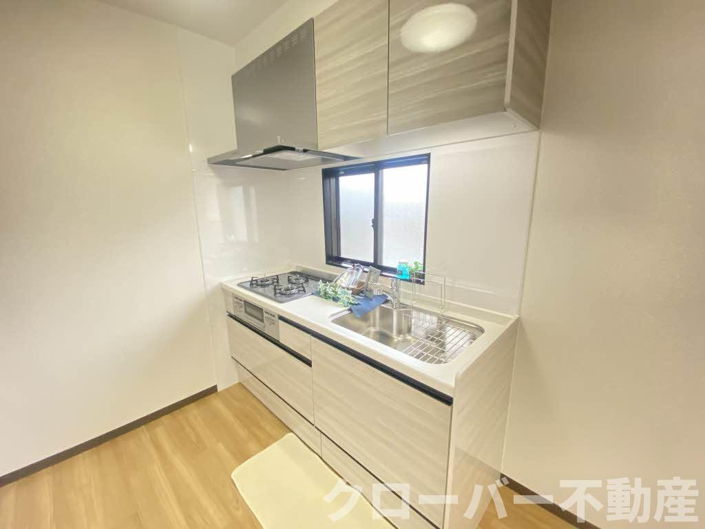 コスモタウン森岡 C棟のキッチン