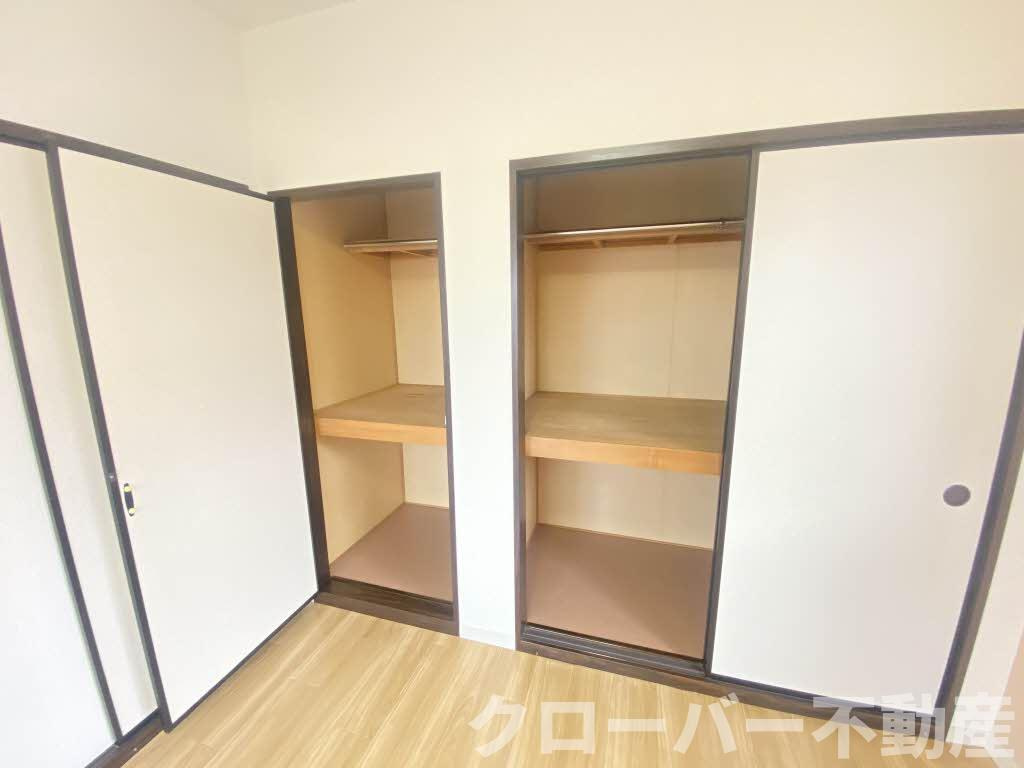 コスモタウン森岡 C棟の収納