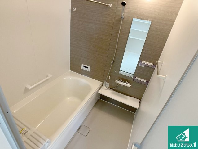 明石市朝霧南町　第2期　新築一戸建ての前面道路含む現地写真|周辺は落ち着いた街並みの住宅地！子育てがしやすい住環境です！まだ未完成ですが、現地でしかわからない事もございます。是非一度ご覧ください。