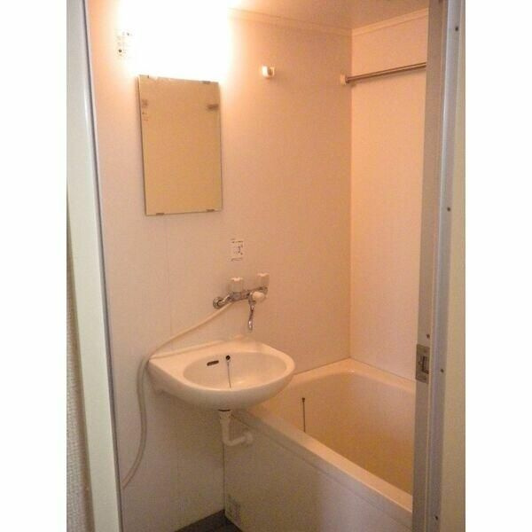 小石川ガーデンハウスの浴室